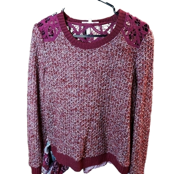 Miss Me small crochet shoulder dark red(wine) sweater - Picture 8 of 16